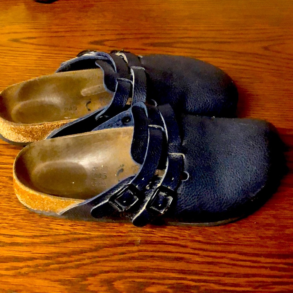 Navy Birkenstock clogs